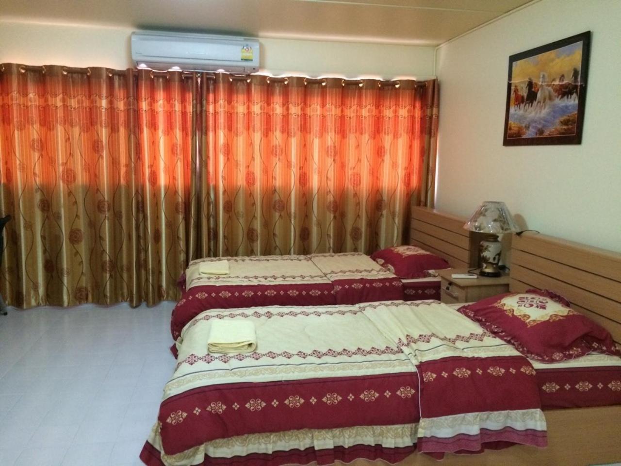 Sk Muang Thong Thani Bangkok Room photo